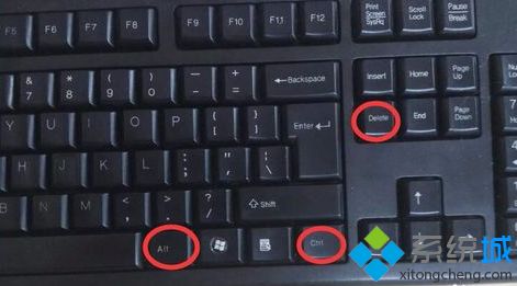 win7系统开机出现英文进不去了的解决方法