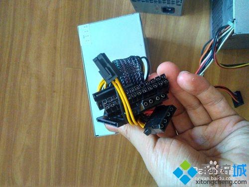 查看台式电脑电源额定功率的方法