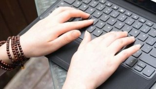 Windows 10下4种键盘快速关机的技巧