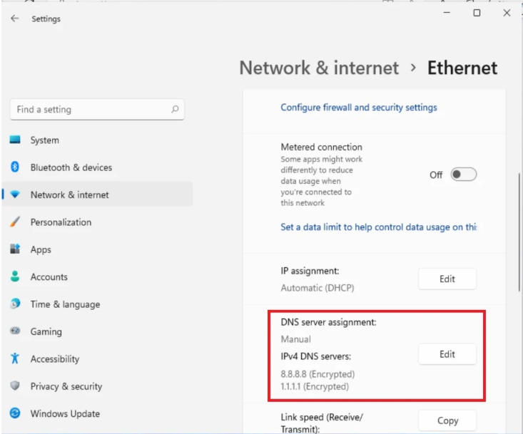 Win11如何启用DNS over HTTPS功能？