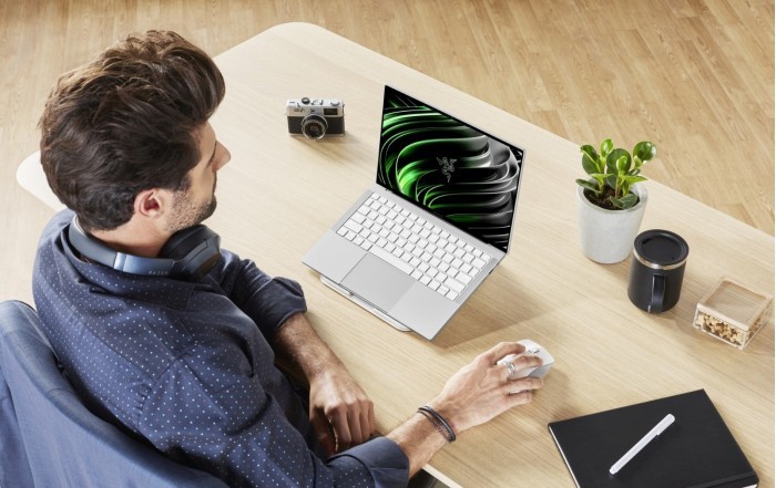 Razer发布Windows 11游戏本新品 外设产品线亦做好适配准备