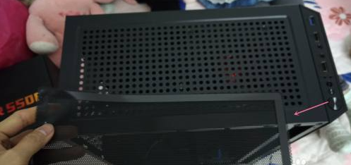 图文演示电脑散热风扇怎么安装(6)