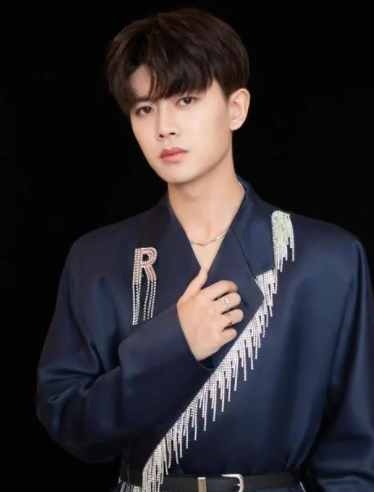 2023微博之夜门票在哪里买？价格多少？微博之夜可以去现场吗？