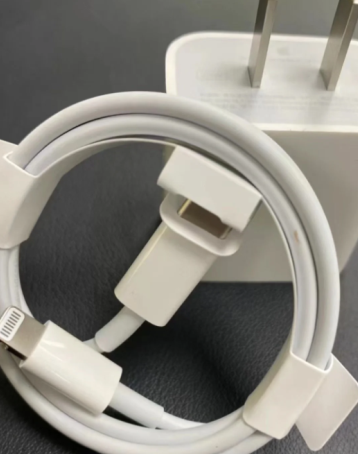 苹果15充电宝能用吗?苹果15选择充电器怎么选教程