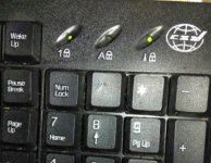 Windows 11更新后键盘灯不亮怎么办？